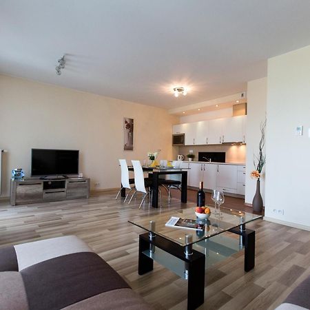 Pcd Aparthotel Ochota Varsó Kültér fotó