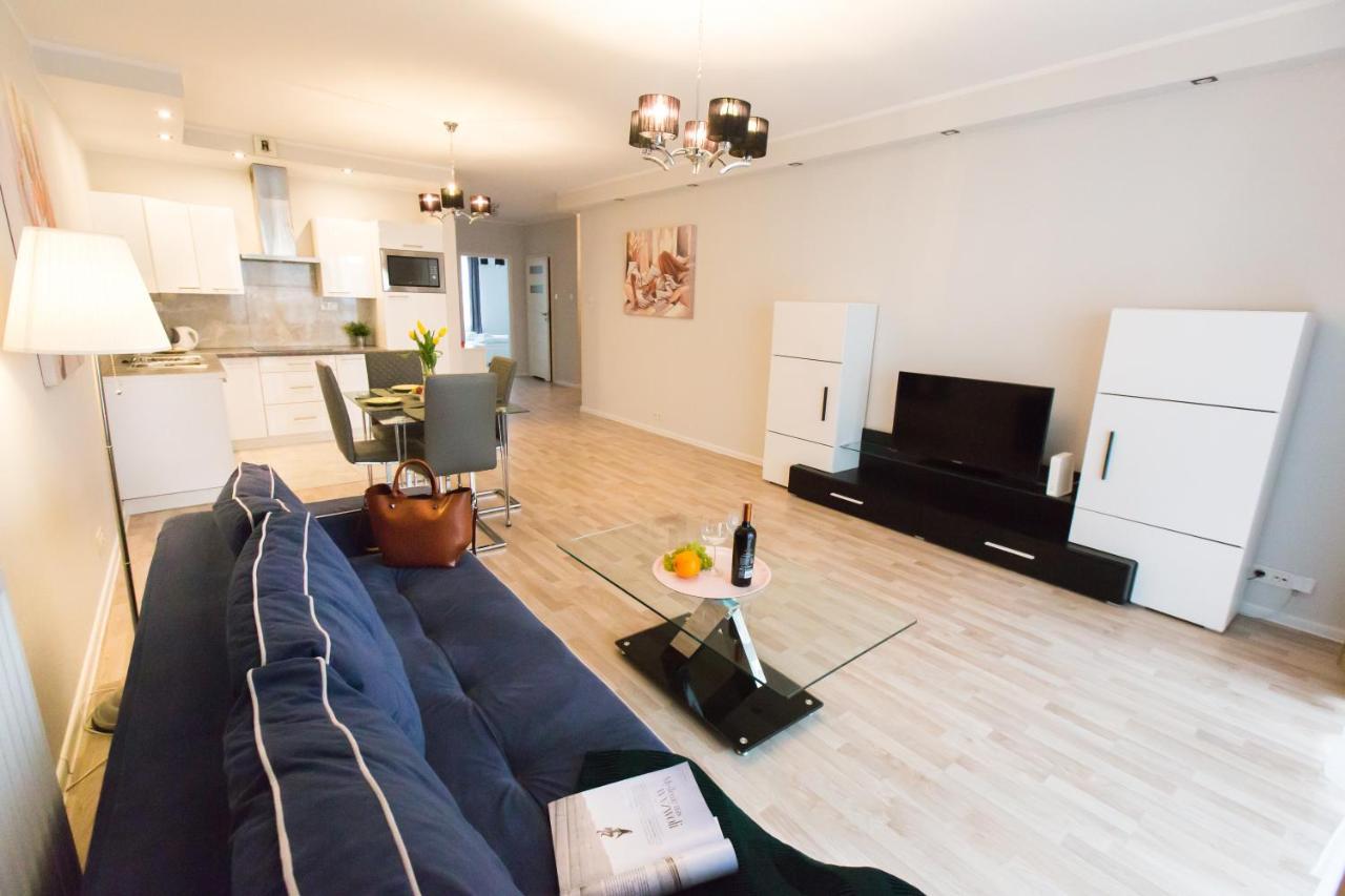 Pcd Aparthotel Ochota Varsó Kültér fotó
