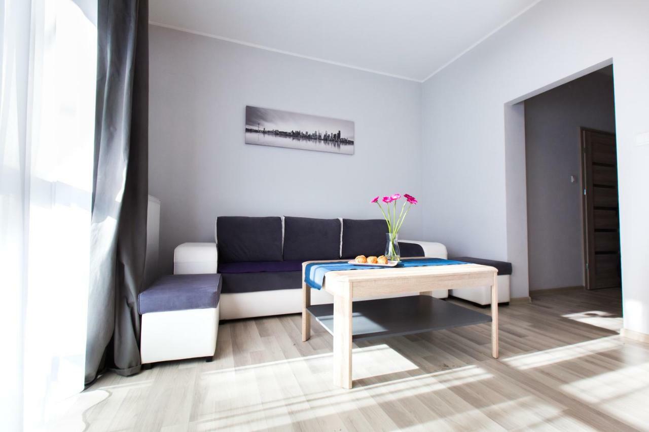 Pcd Aparthotel Ochota Varsó Kültér fotó