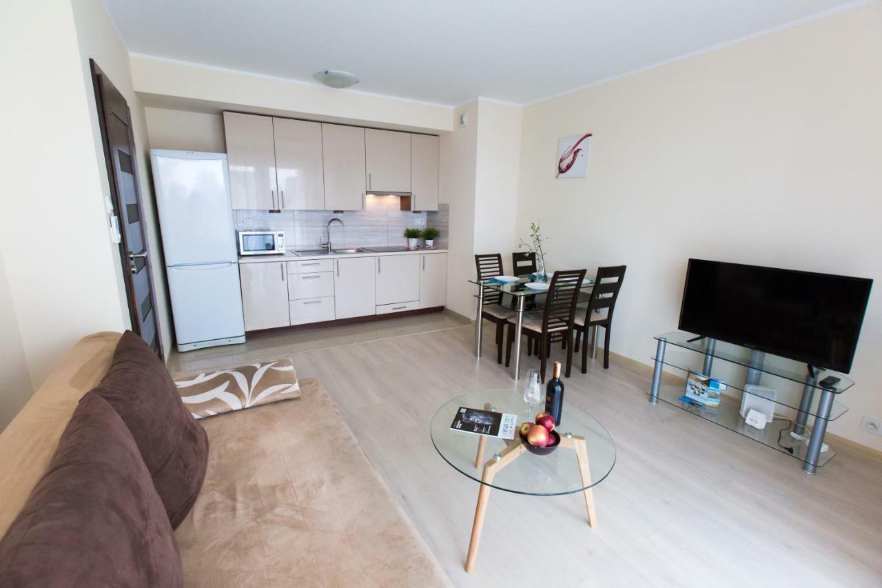 Pcd Aparthotel Ochota Varsó Kültér fotó