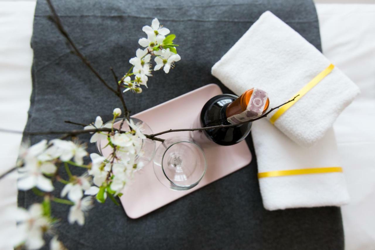 Pcd Aparthotel Ochota Varsó Kültér fotó