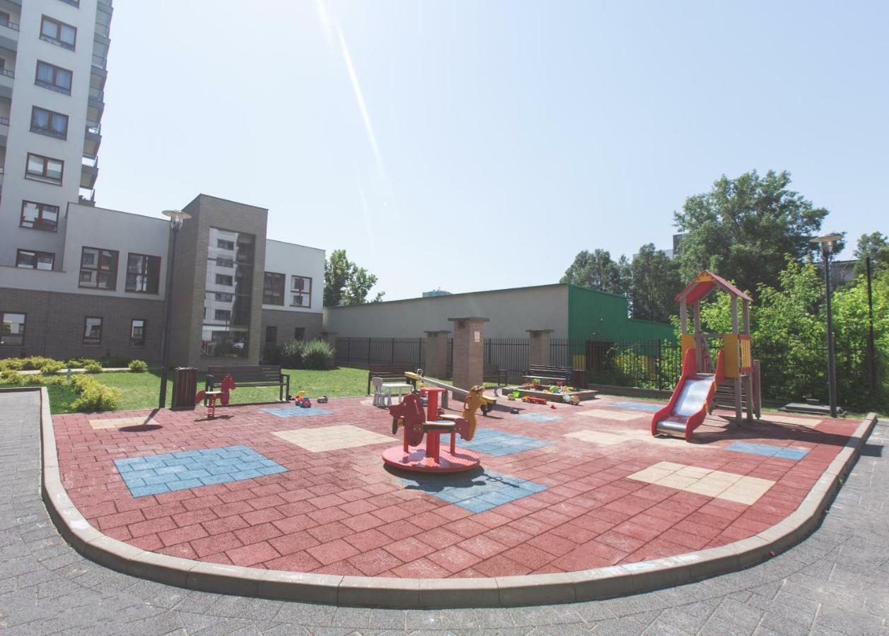 Pcd Aparthotel Ochota Varsó Kültér fotó