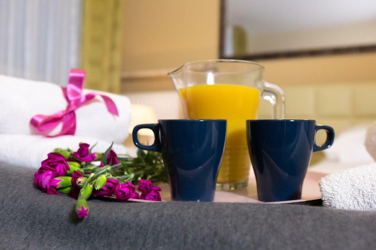 Pcd Aparthotel Ochota Varsó Kültér fotó