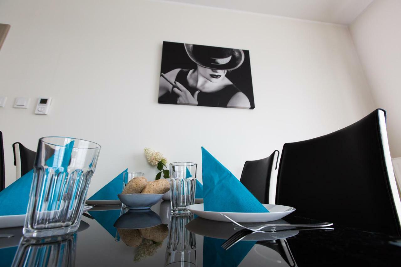 Pcd Aparthotel Ochota Varsó Kültér fotó